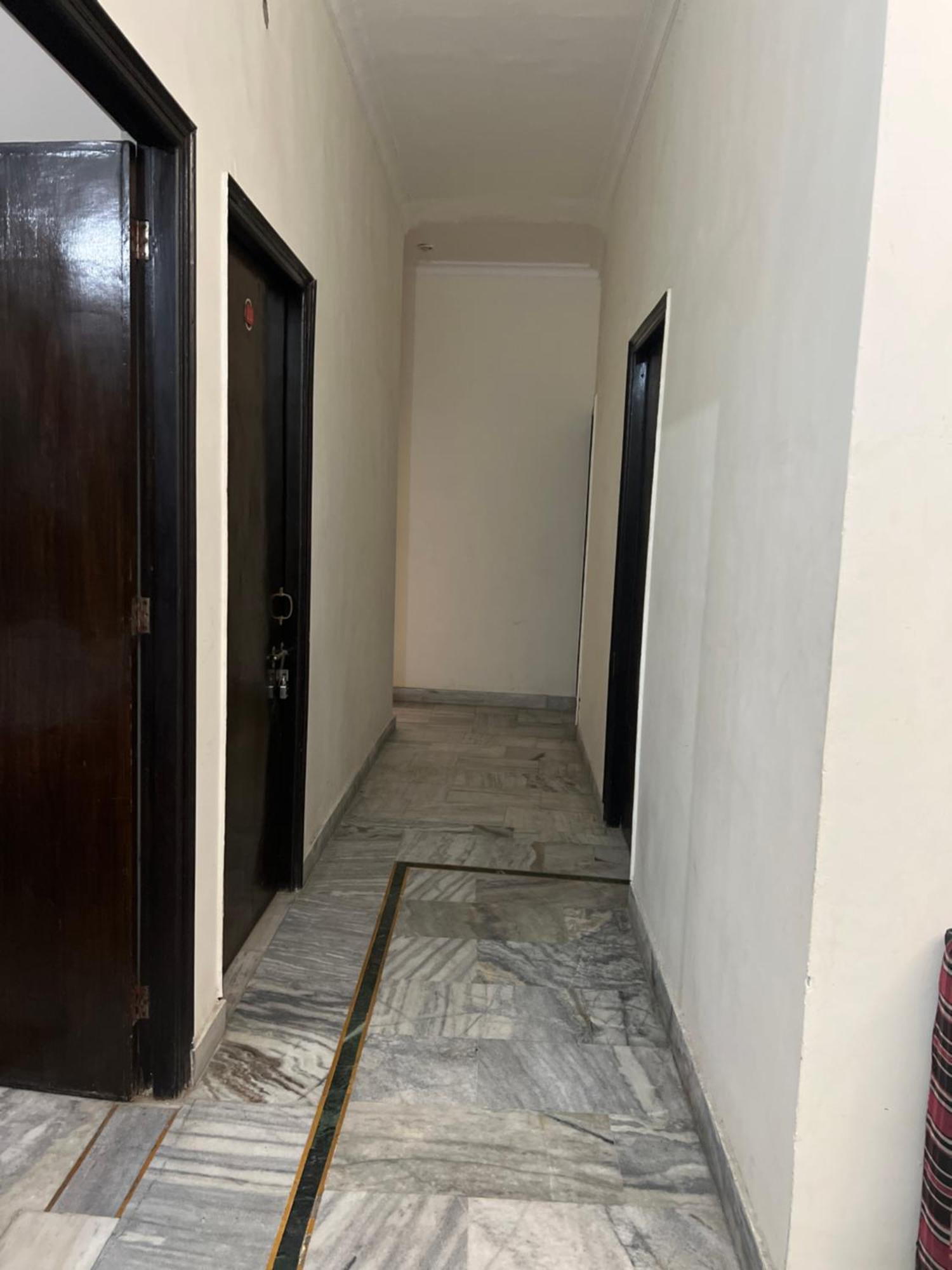 Raja Guest House -- Jalandhar Railway Station -- For Family, Couples, Travellers Bagian luar foto