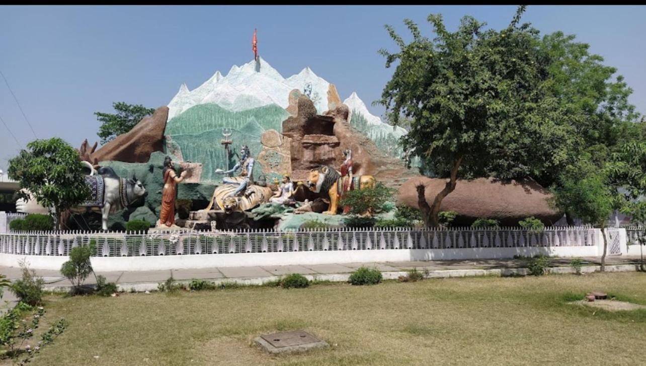 Raja Guest House -- Jalandhar Railway Station -- For Family, Couples, Travellers Bagian luar foto